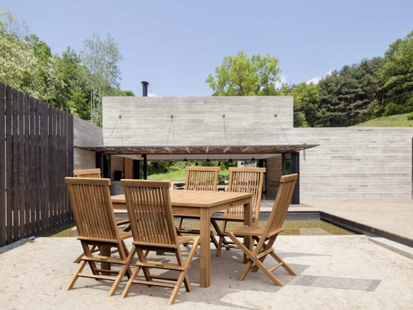 9 pc Outdoor Dining Set