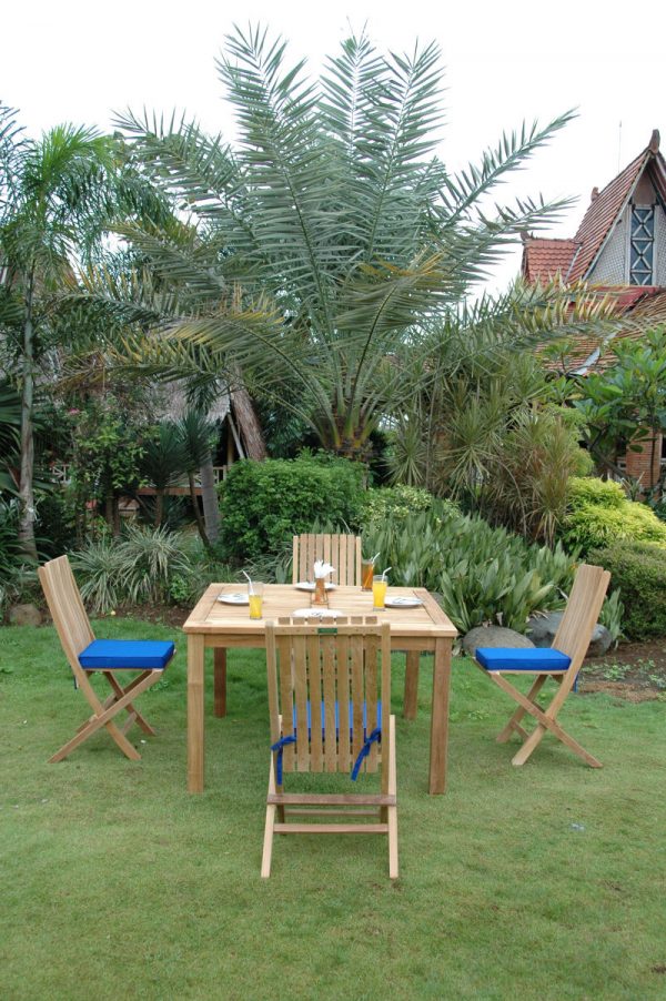 outdoor dining set