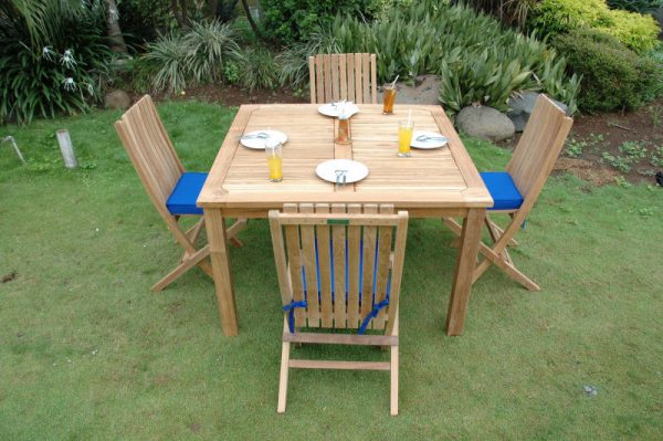 outdoor dining set