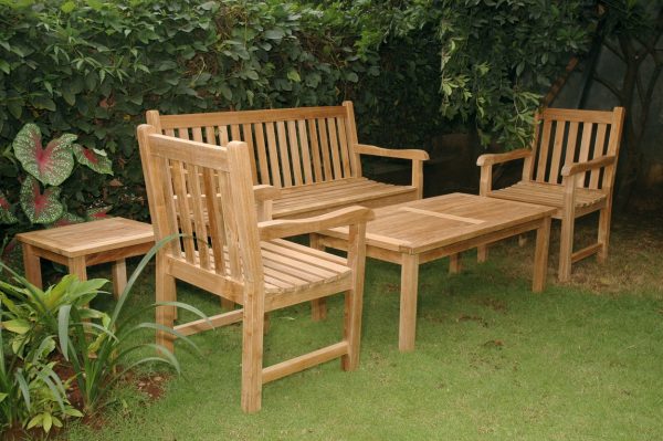 Classic Bench and Coffee Table Conversation Set - 44